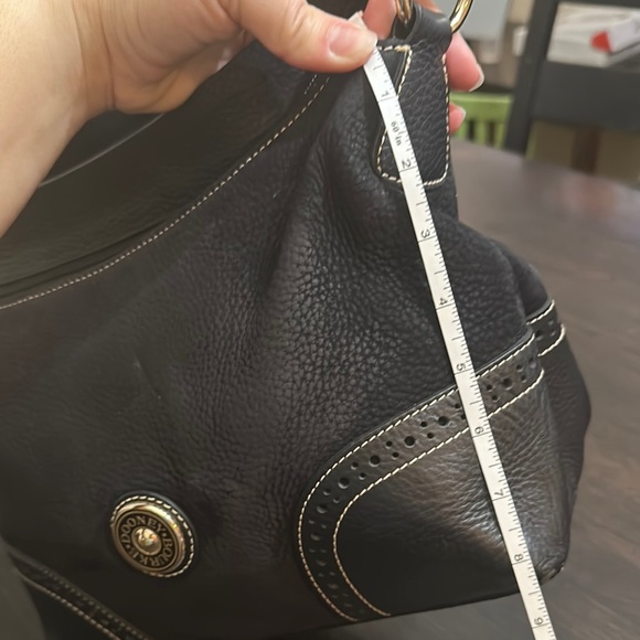 Dooney & Bourke Black shoulder bag